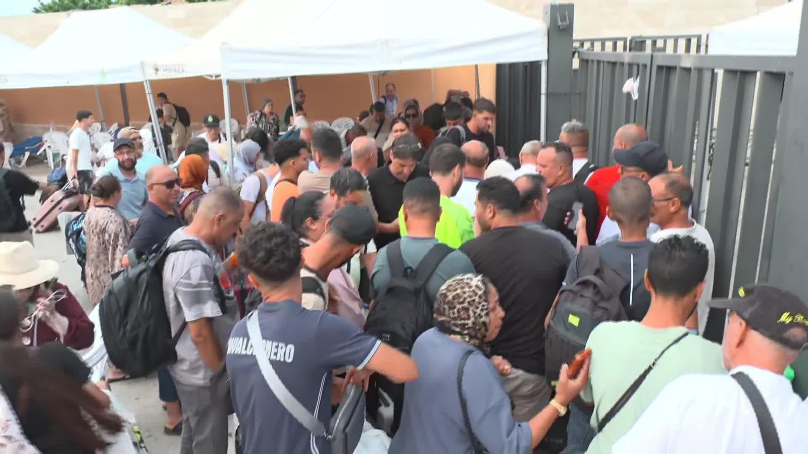 V072-MELILLA INCIDENTES  INMIGRANTES VALLA