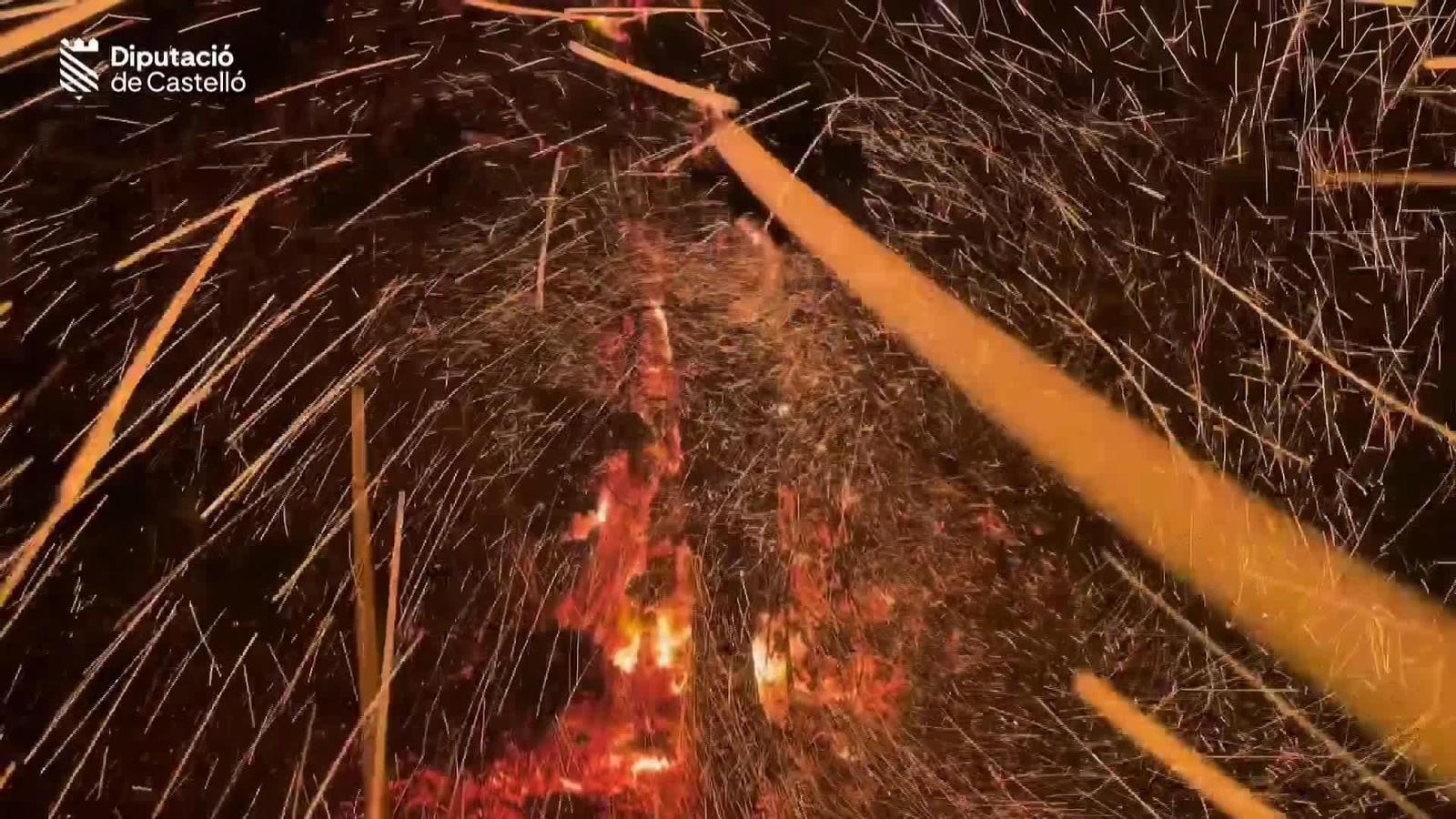 D036-CASTELLON VIENTO E INCENDIO PEÑISCOLA BOMBEROS