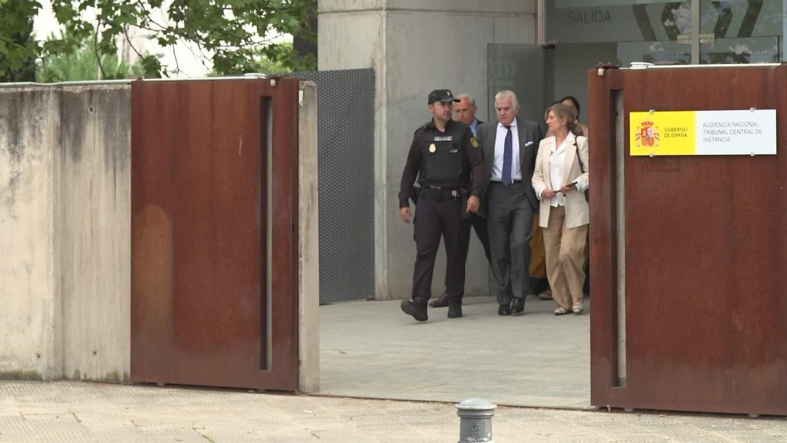 L105-MADRID SALIDAS JUICIO KITCHEN TARDE 2