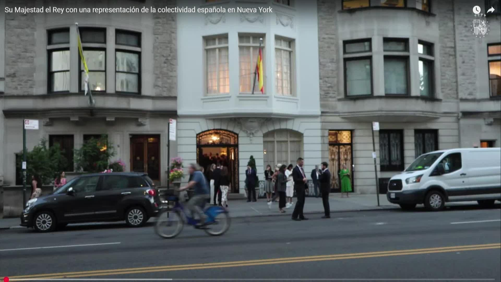 M013-EEUU REY CON COLECTIVIDAD ESPAÑOLA EN NY