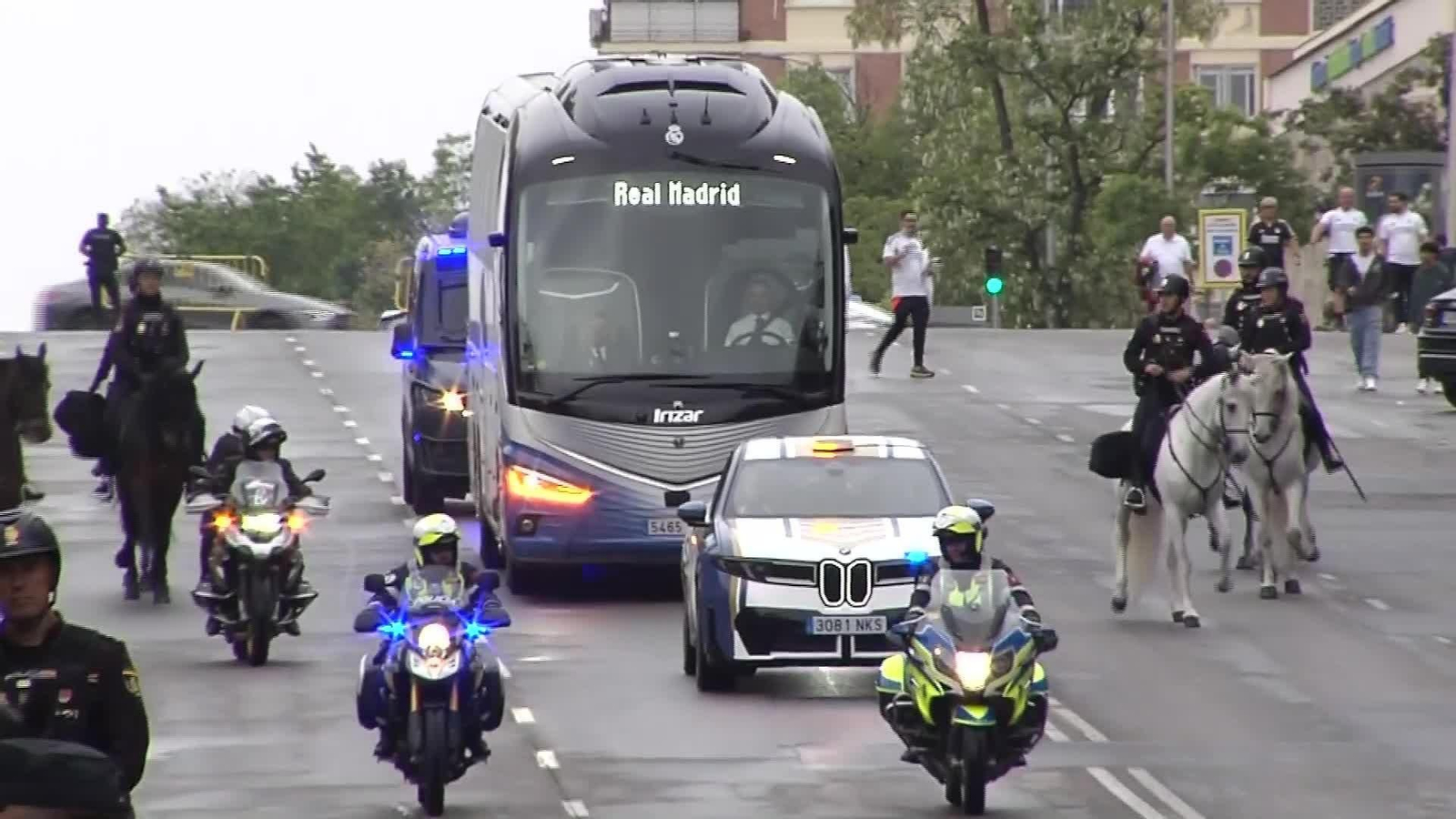 M053-MADRID LLEGADAS REAL MADRID ALAVES