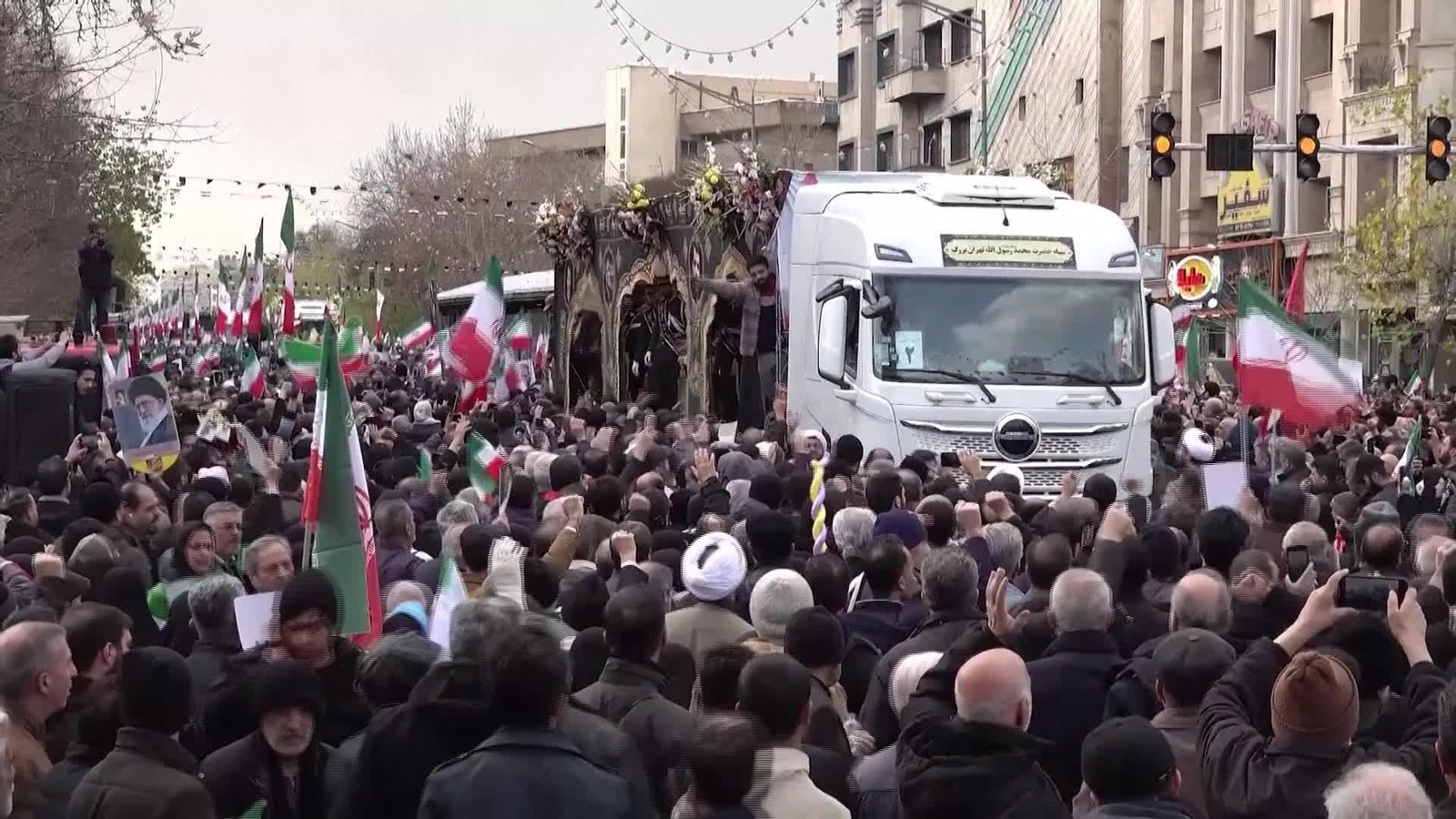 X065-IRAN ENTIERROS VICTIMAS MANIFESTACIONES