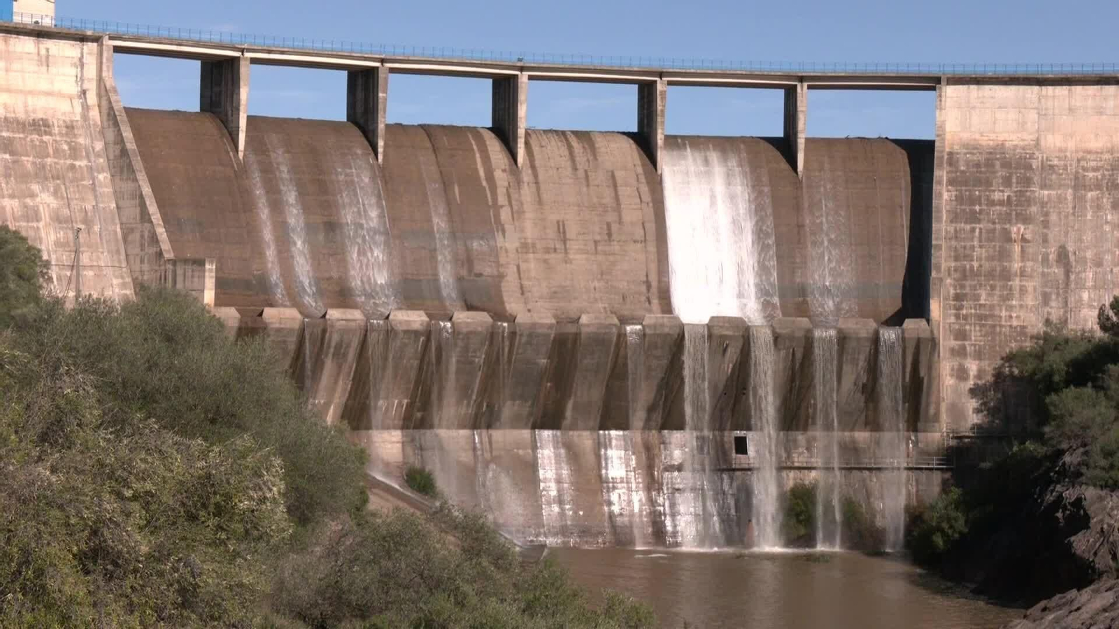 S028-SEVILLA EMBALSE GERGAL EN GUILLENA MAXIMA CAPACIDAD