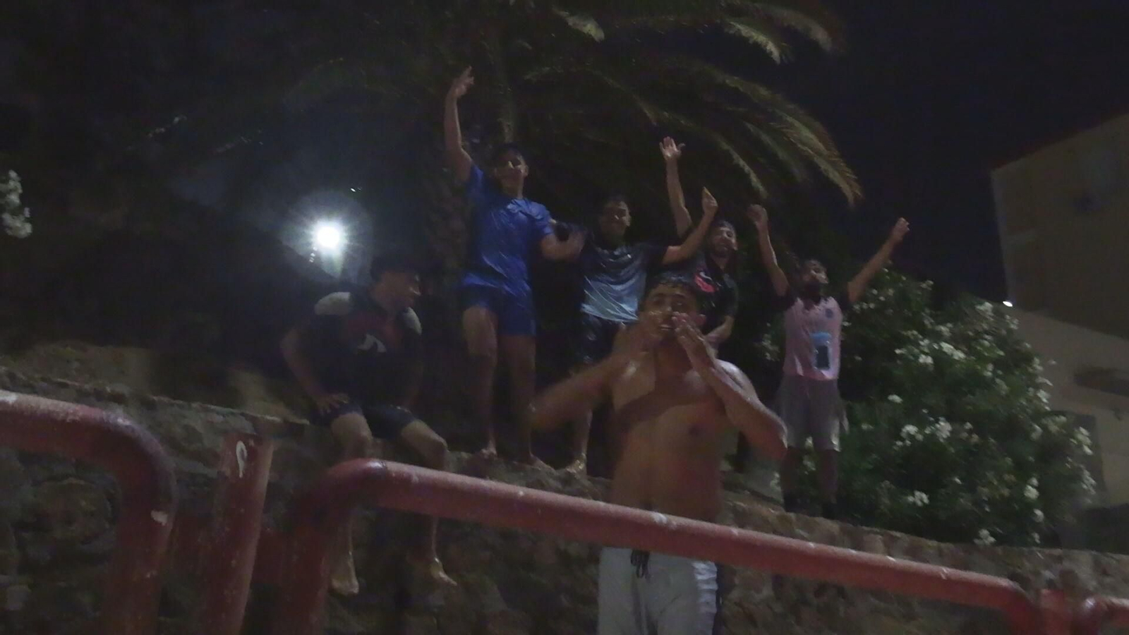 J033 CEUTA ENTRADA MIGRANTES A NADO NOCHE frame 487