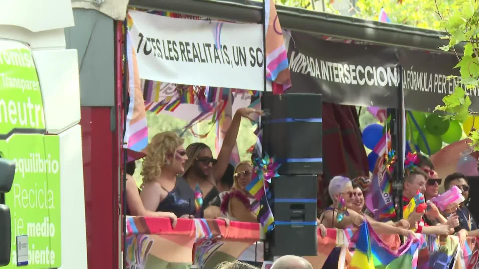 S041-BARCELONA DESFILE PRIDE ORGULLO LGTBIQ+