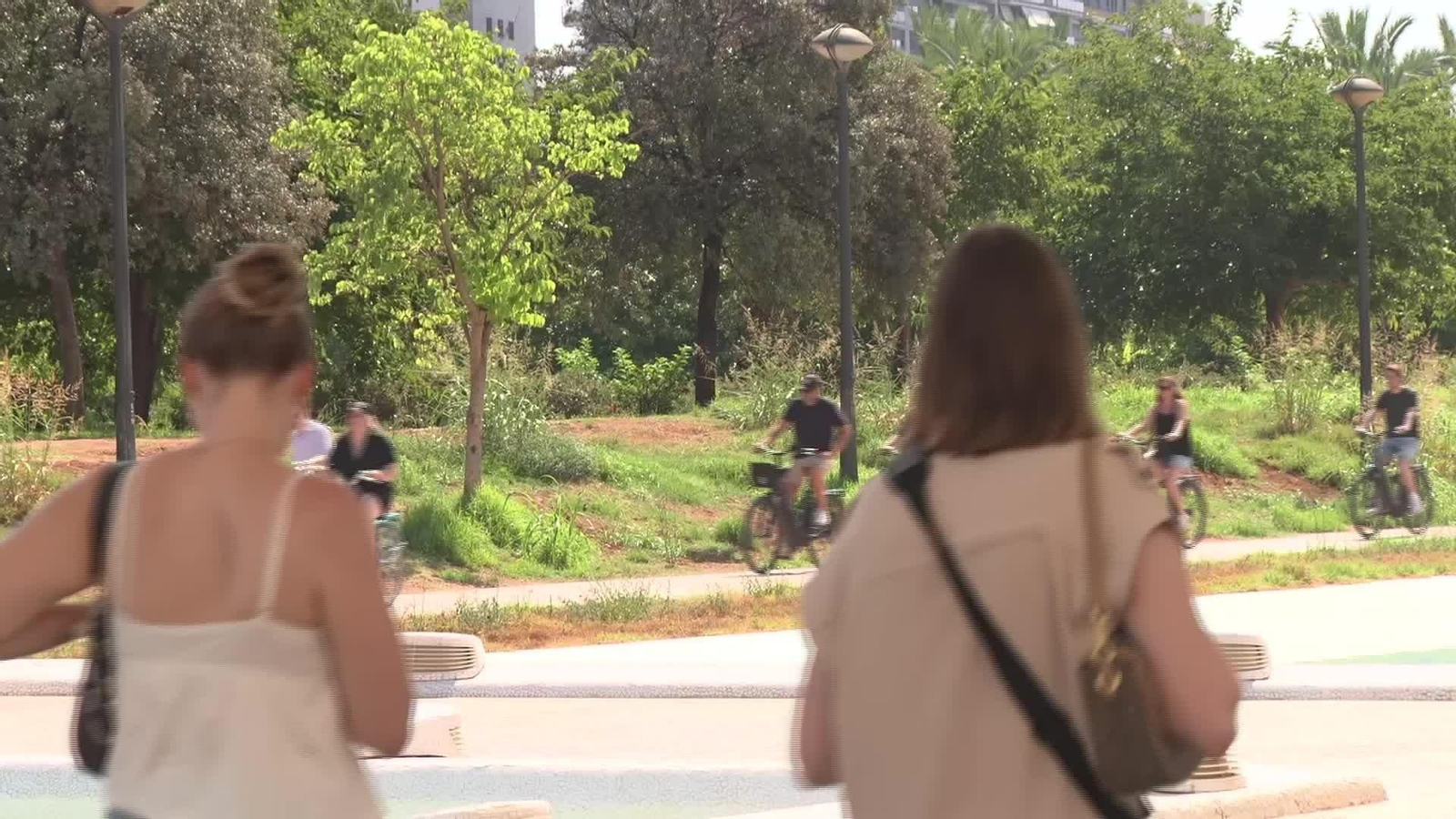 X051-VALENCIA CALOR TURISTAS Y VECINOS