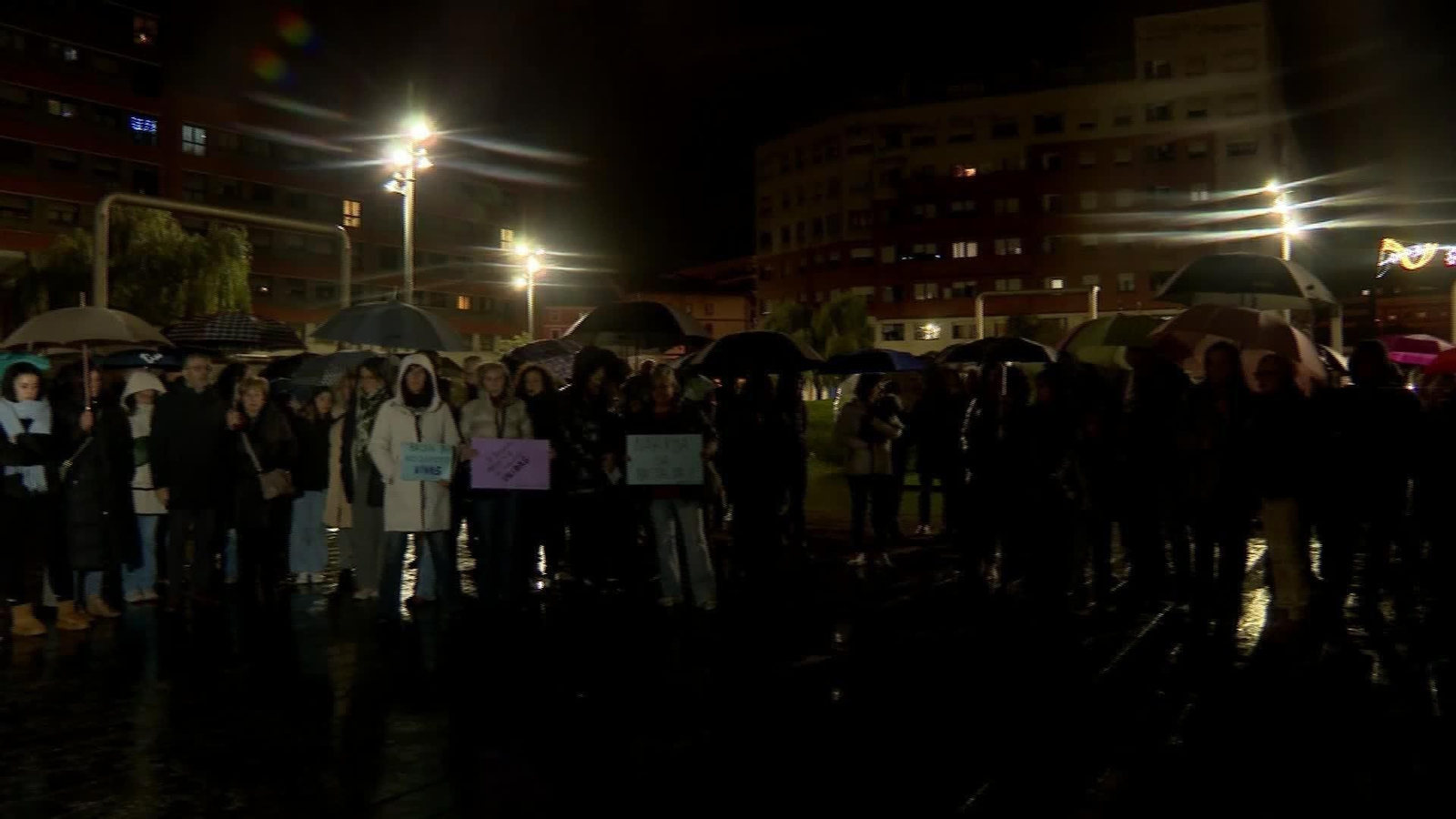 M009-VIZCAYA CONCENTRACION MUJER ASESINADA BARAKALDO