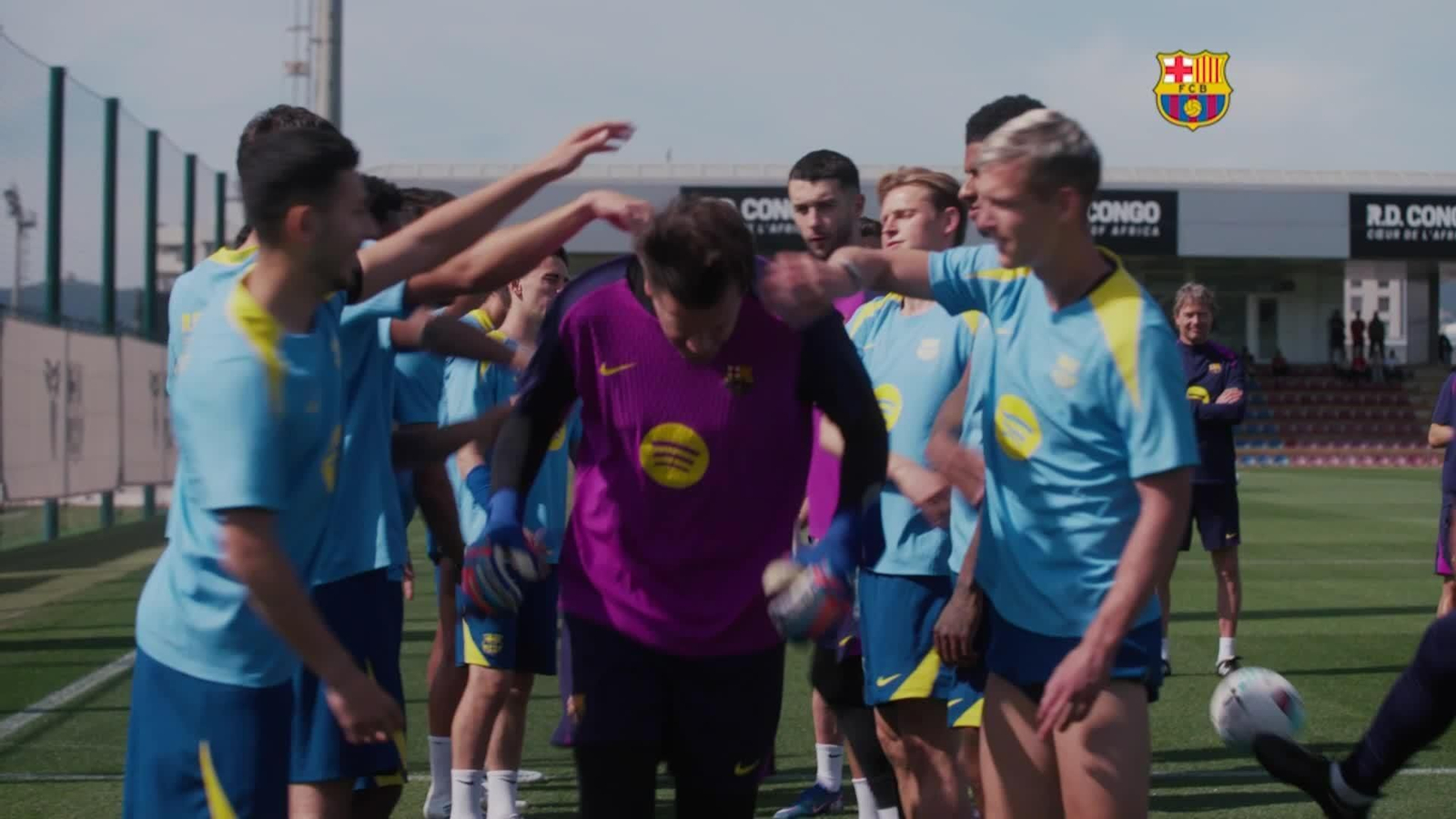 S041-BARCELONA ENTRENO BARSA