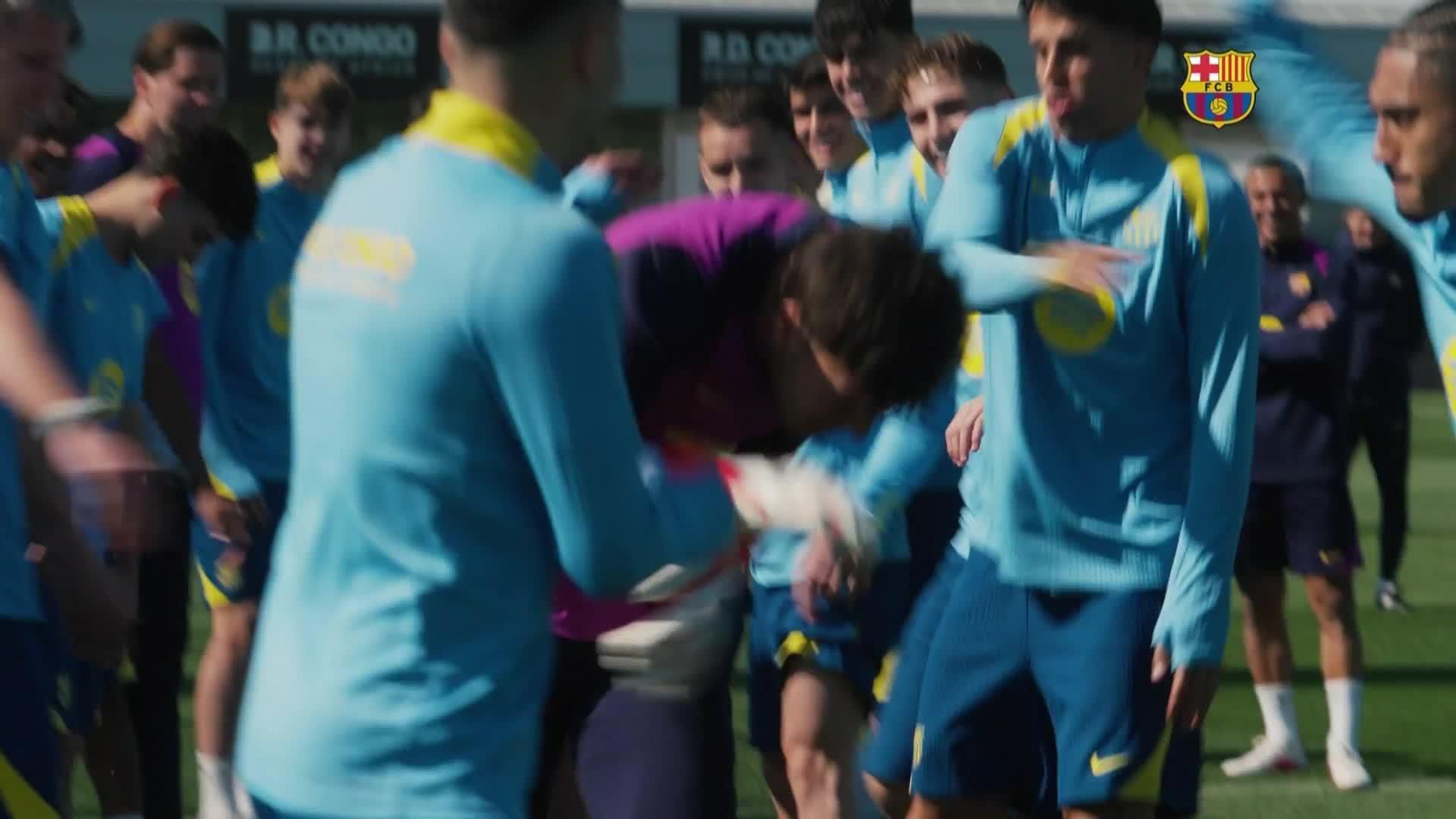 V039-BARCELONA ENTRENAMIENTO FC BARCELONA