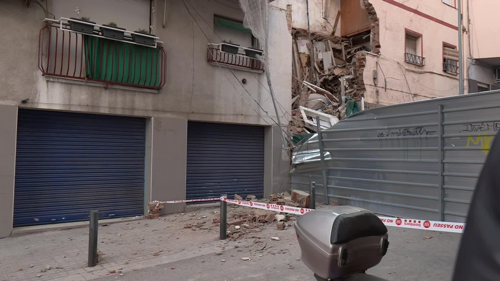 V013-BARCELONA DERRUMBE EDIFICIO BADALONA