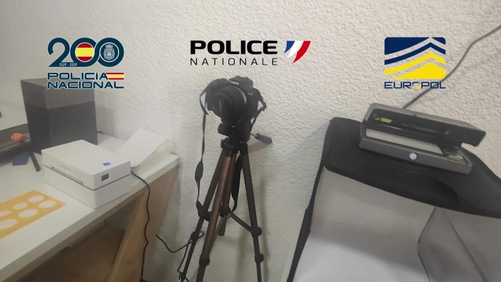 V021-MADRID OP POLICIA DOCUMENTOS FALSOS