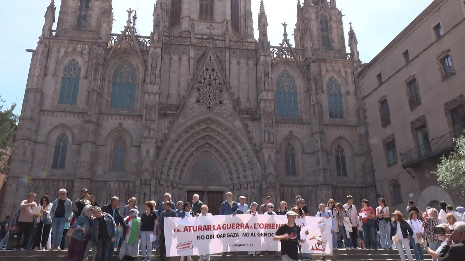 S031-BARCELONA CONCENTRACION CONTRA LA GUERRA