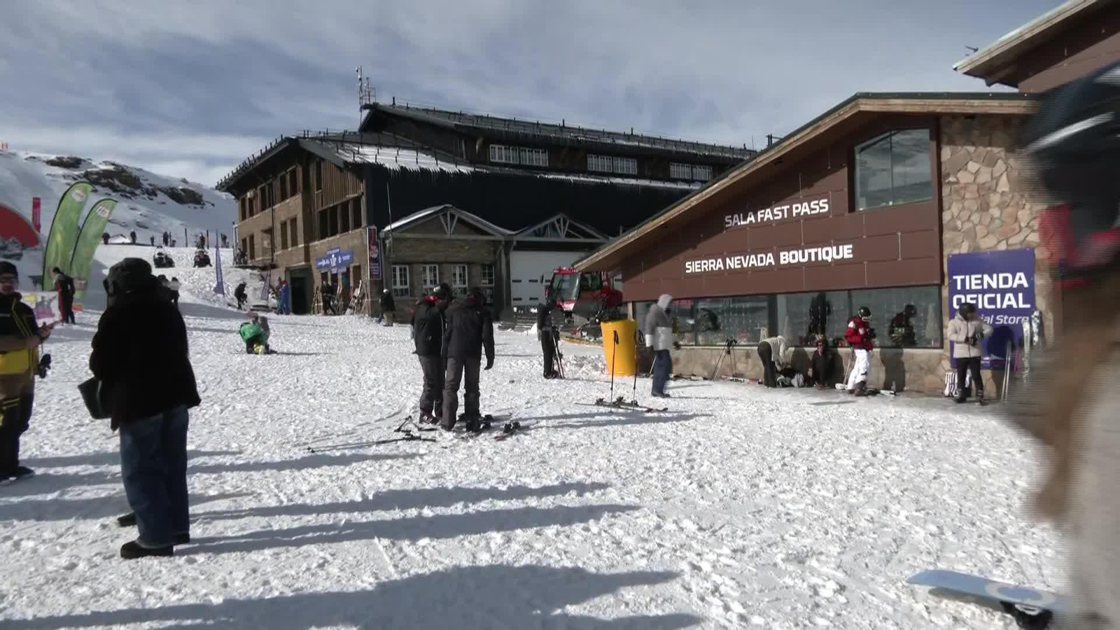 S025-GRANADA NIEVE SIERRA NEVADA