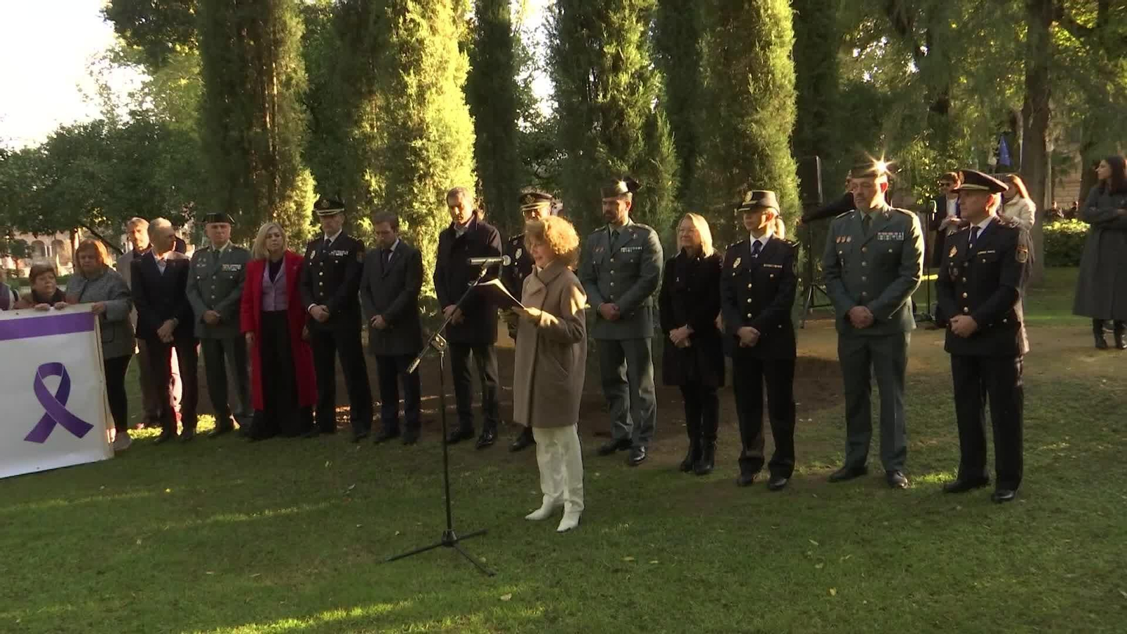 M045-SEVILLA CONCENTRACION 25N