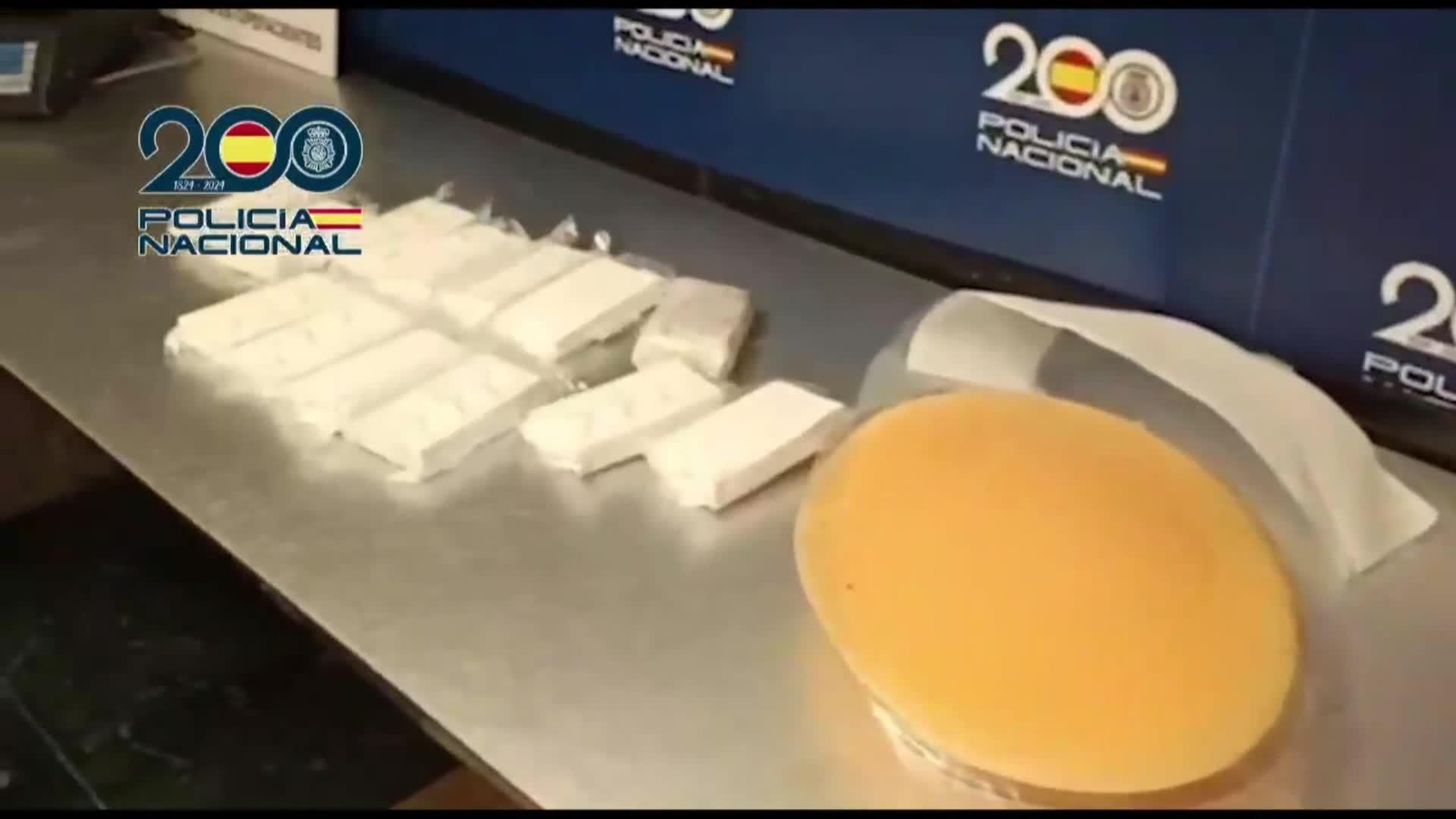 web embarazada de pega y otros