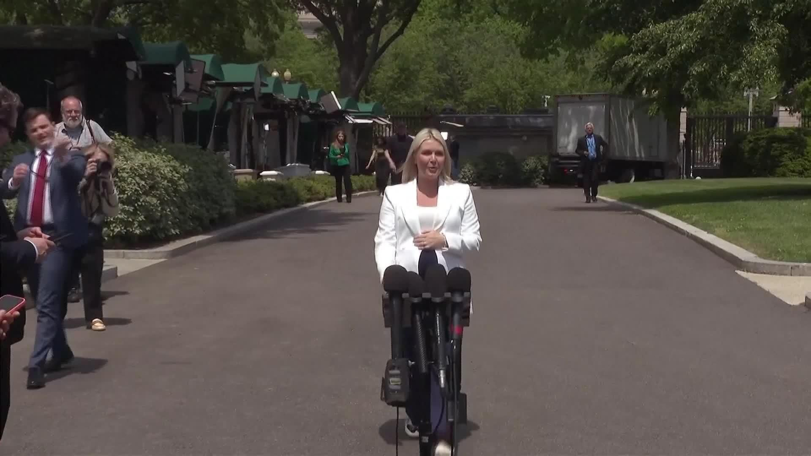 S003-EEUU SECRETARIA PRENSA SOBRE ENVIADOS ISLAMABAD