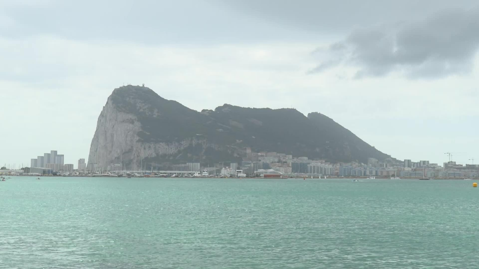 D024-CADIZ ALERTA VIENTO ALGECIRAS
