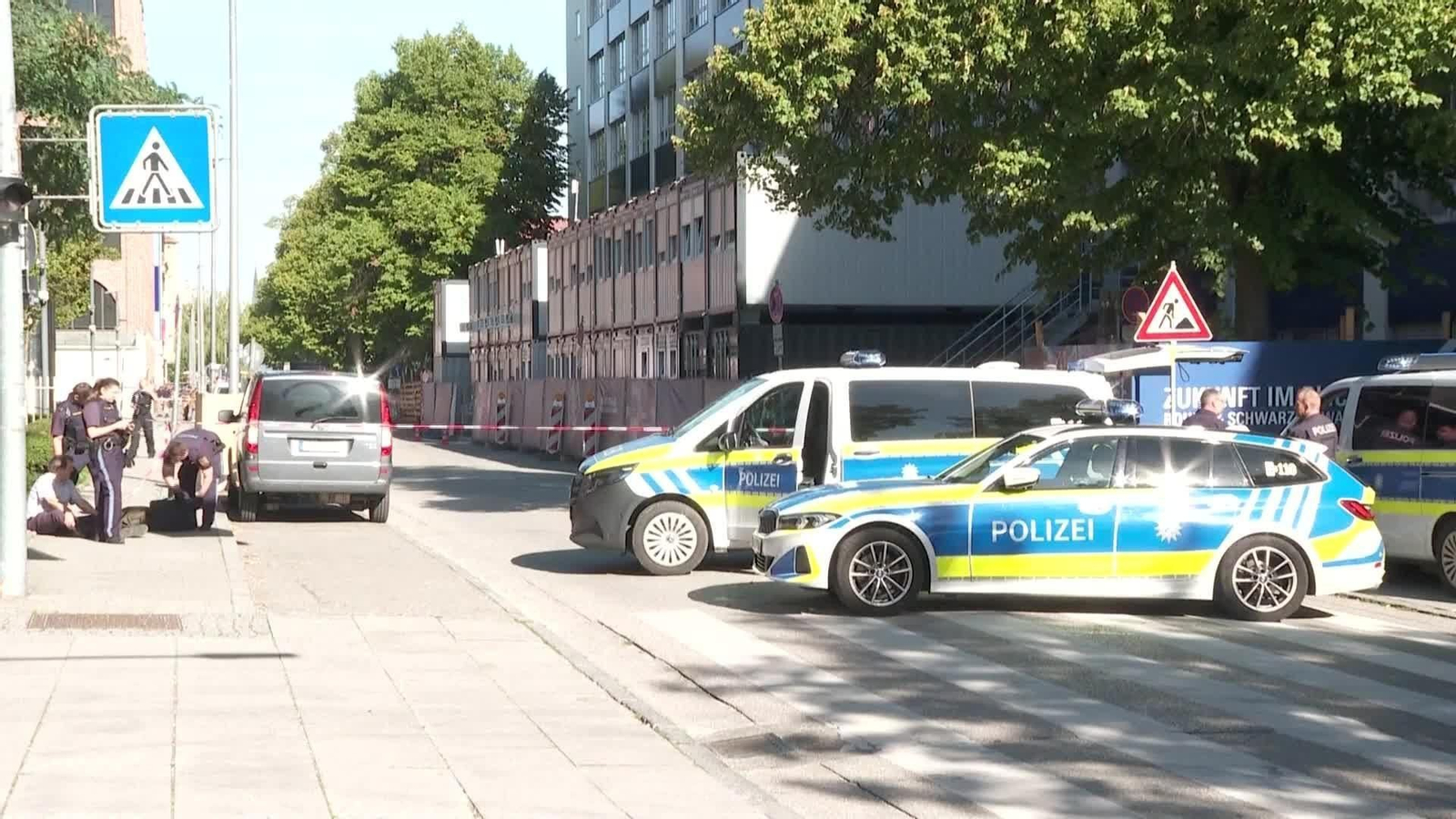 J081-ALEMANIA INCENDIO EN FABRICA MILITAR