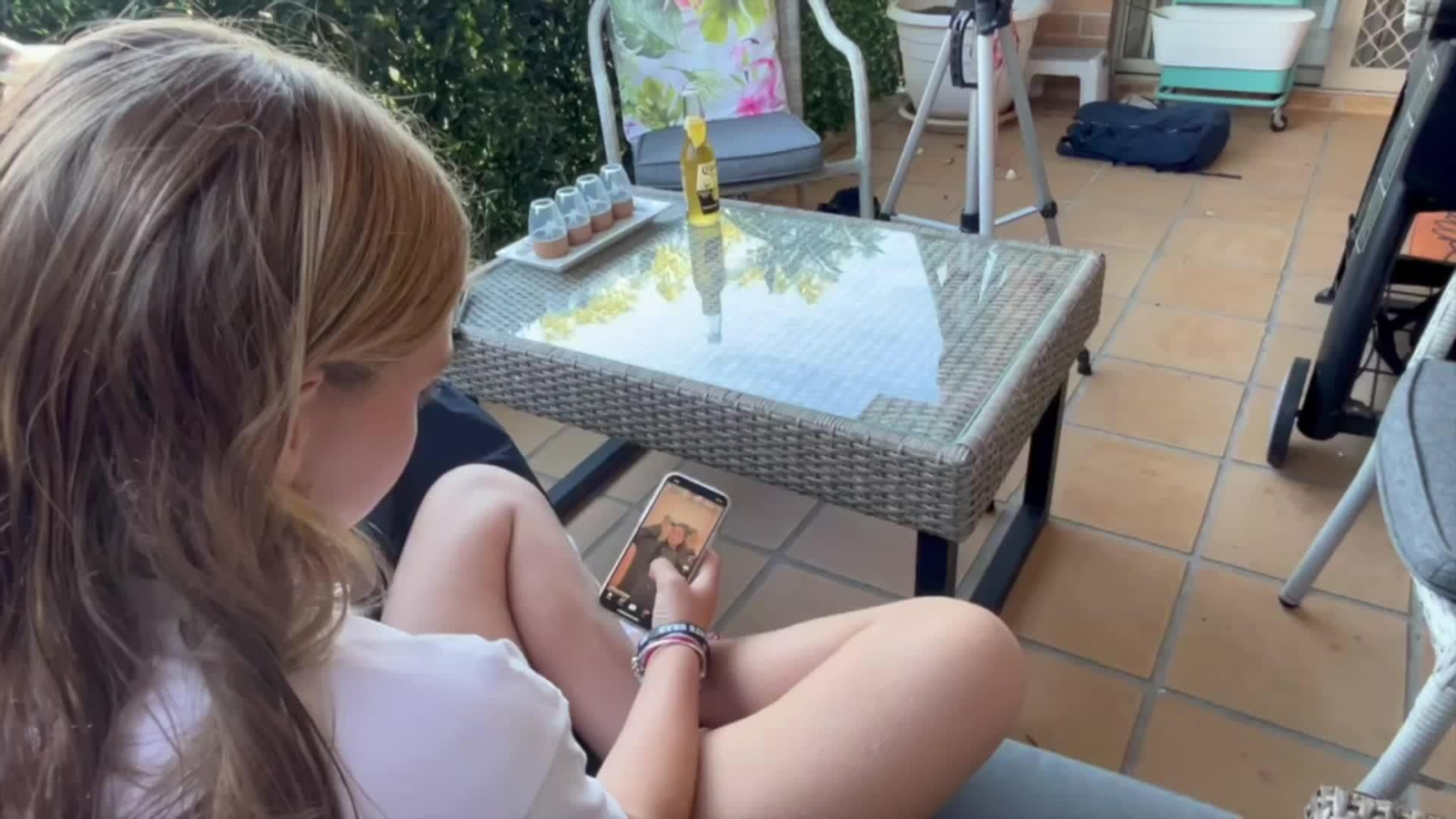 web australia rrss menores