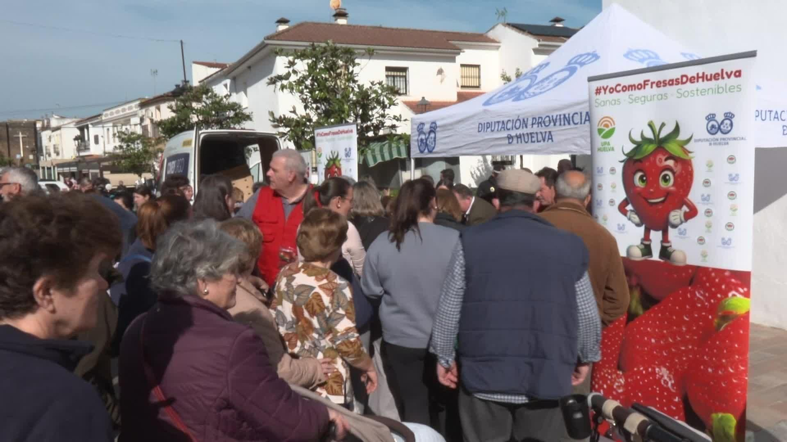 X054-CORDOBA FRESAS PARA VECINOS DE ADAMUZ
