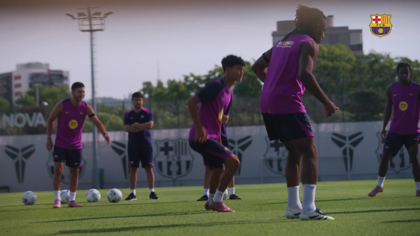 J032-BARCELONA ENTRENO FCBARCELONA