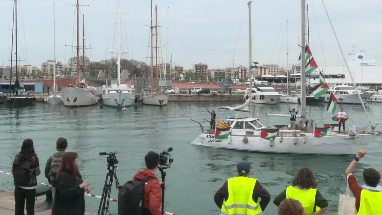 va salida flotilla barcelona