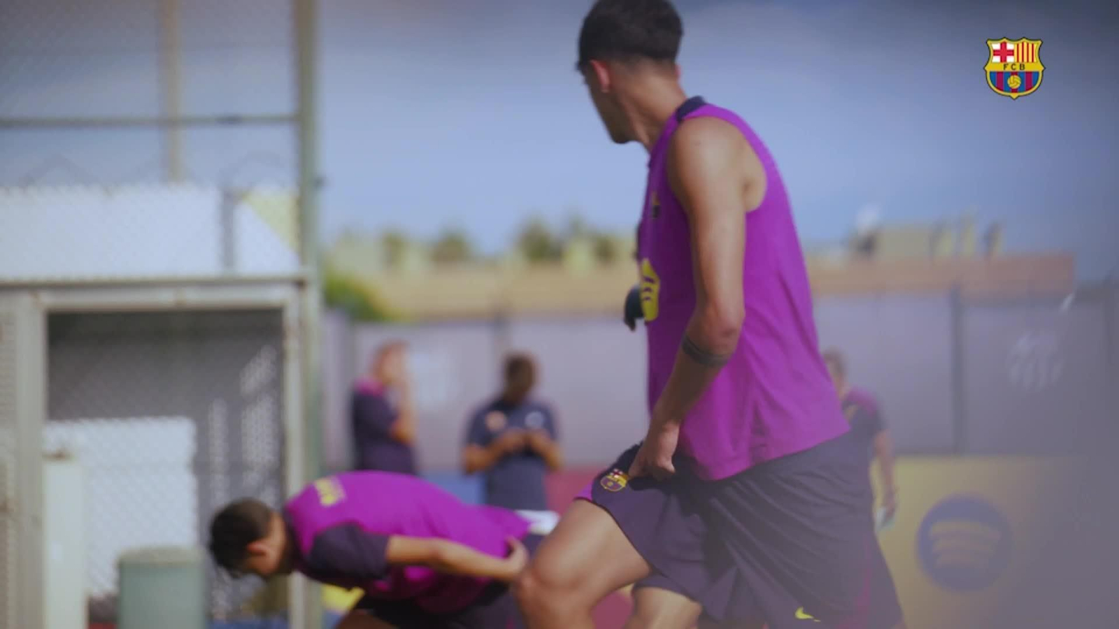 V045-BARCELONA ENTRENO FC BARCELONA