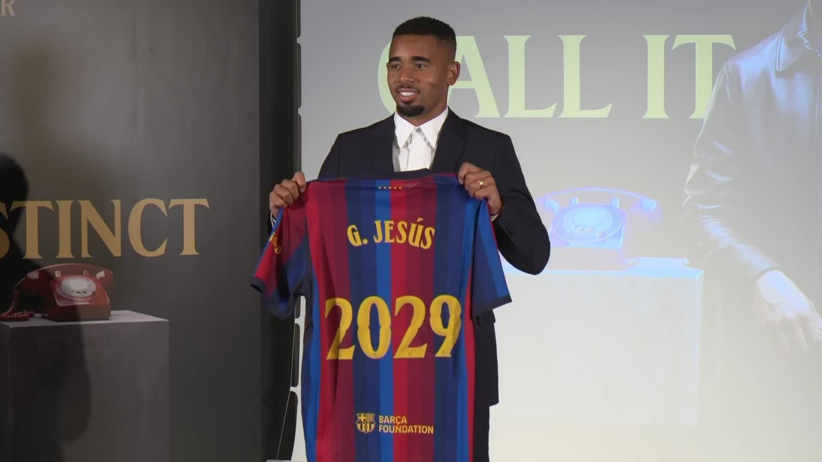 M037-BARCELONA PRESENTACION GABRIEL JESUS
