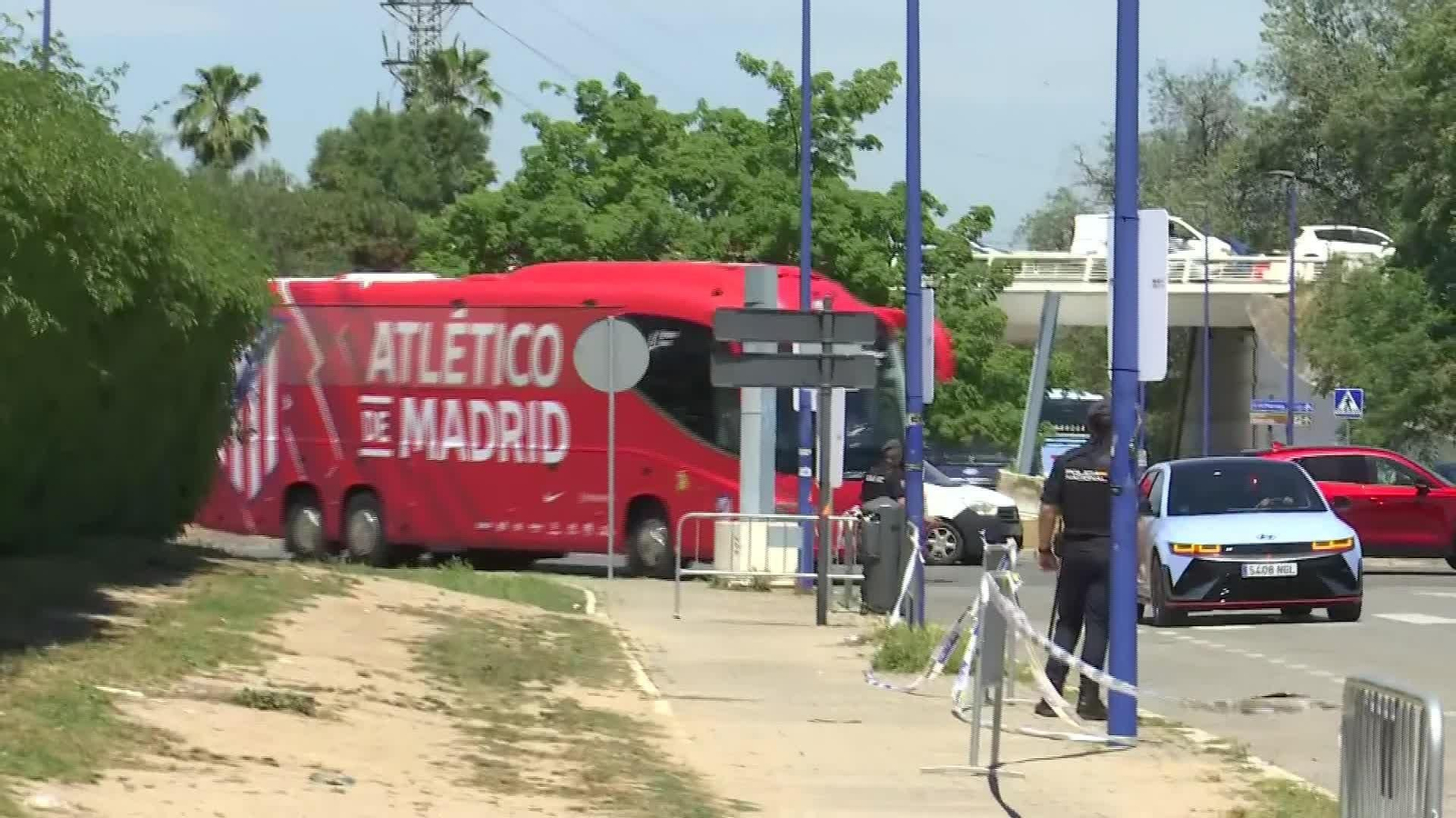 V040-SEVILLA LLEGADA ATLETICO DE MADRID