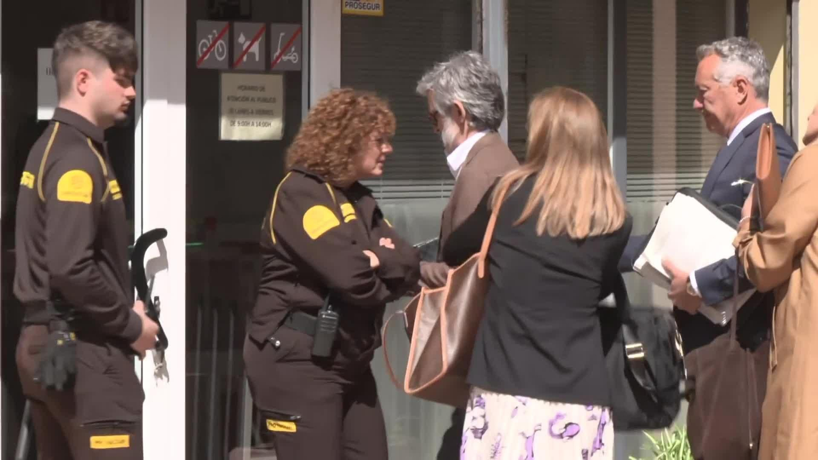 va imagen hijo mango detenido