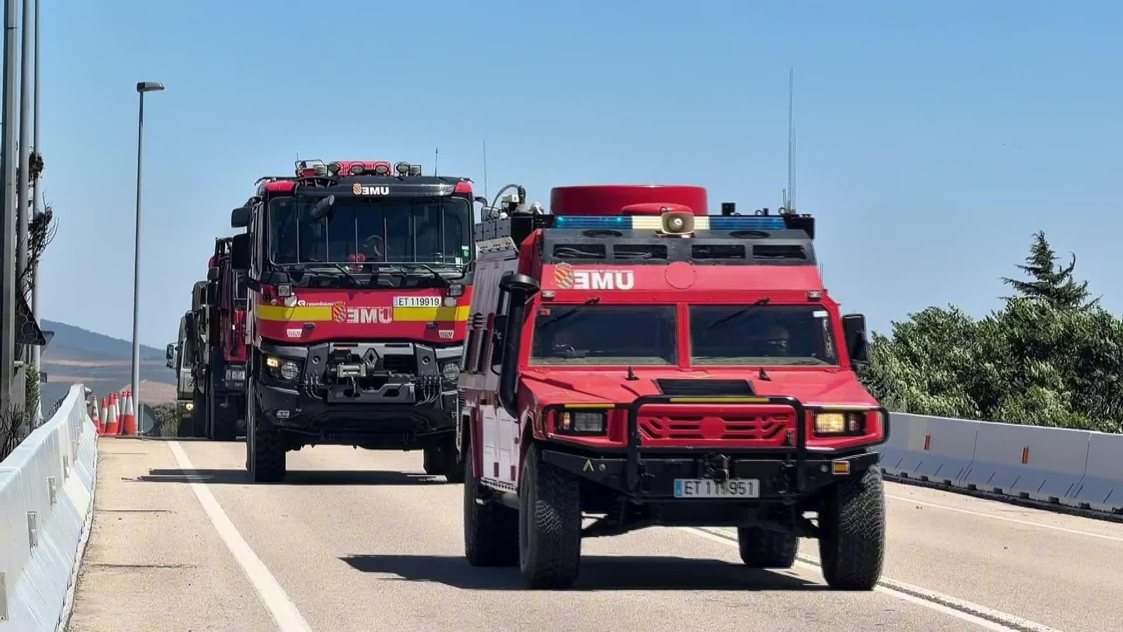 V076-MADRID UME FINALIZA LABORES INCENDIO LOZOYUELA