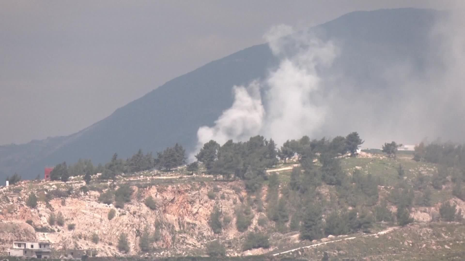 va nube humo misil libano y evacuaciones
