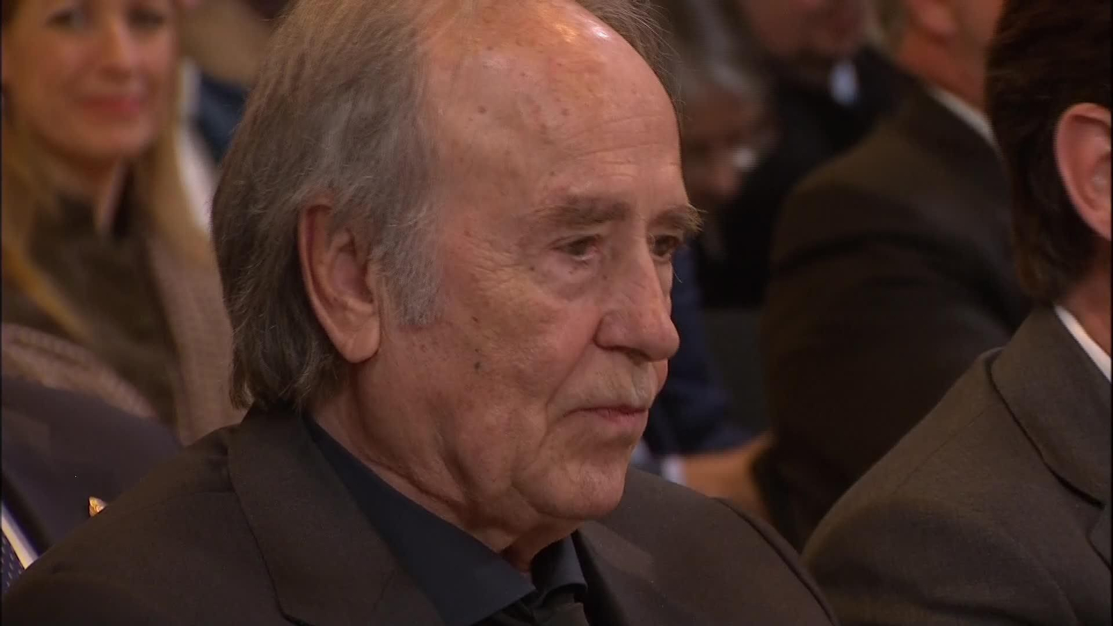 L061-BARCELONA ENTREGA MEDALLAS ORO GENERALITAT SERRAT Y ESPERT