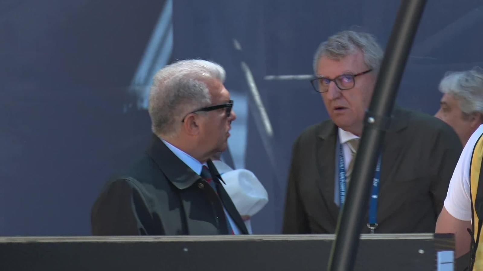 X066-BARCELONA LAPORTA EN EL CONDE DE GODO