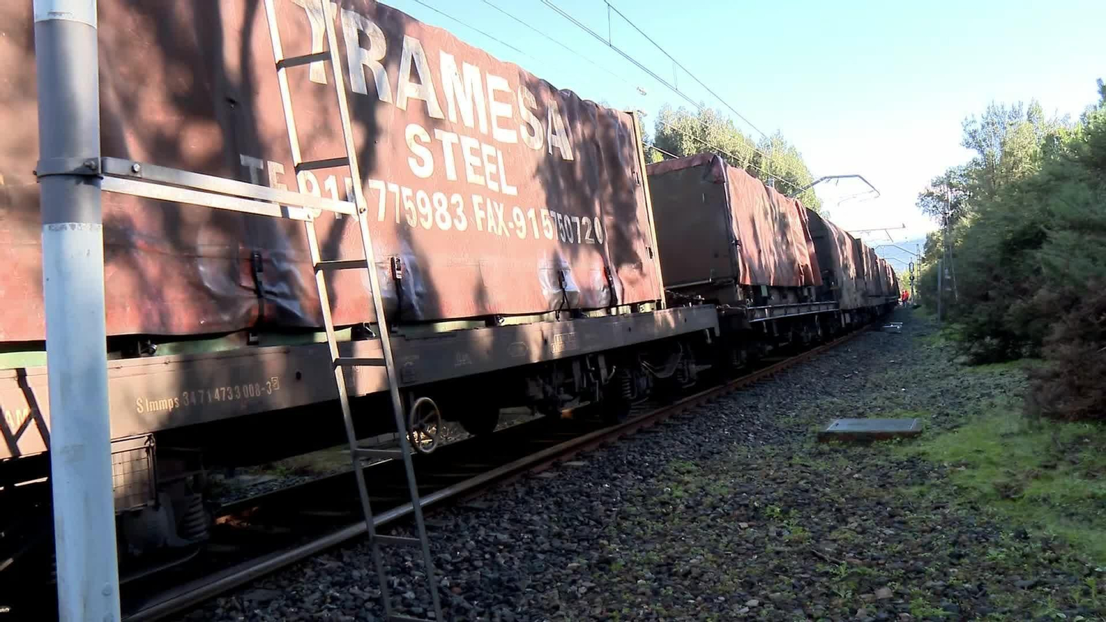 L050-PONTEVEDRA DESCARRILAMIENTO TREN MERCANCÍAS AS NEVES