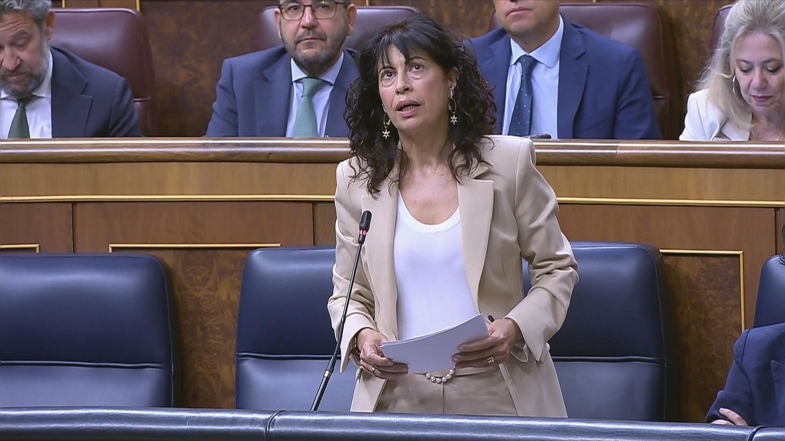 va pp a ana redondo frame 880