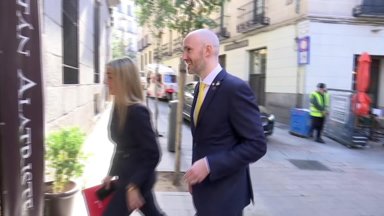 M078-MADRID COMIDA DIRECTIVAS ATLETICO UNION SAINT GILLOISE