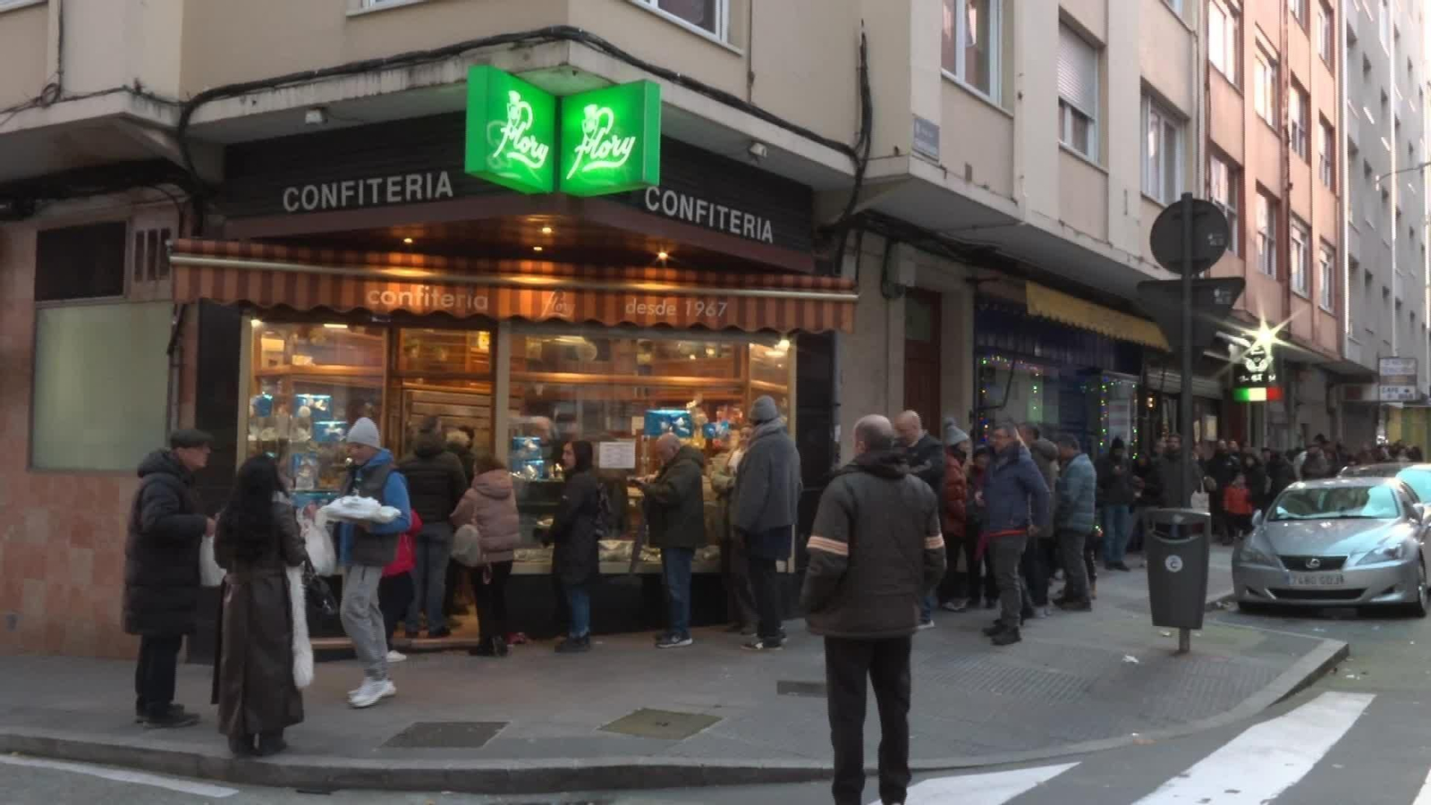 L055-A CORUÑA COMPRA ROSCONES