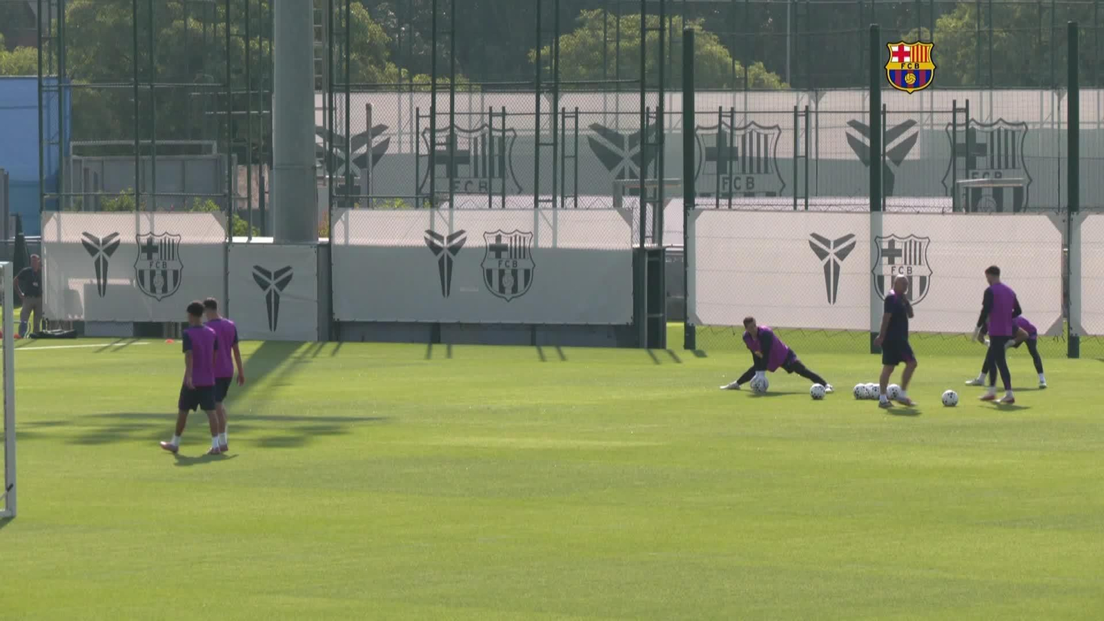 S015-BARCELONA ENTRENAMIENTO BARCA