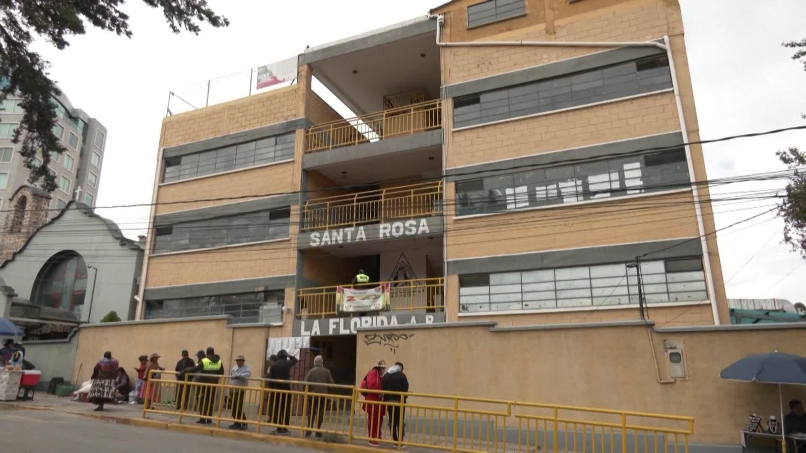 D010-BOLIVIA APERTURA URNAS