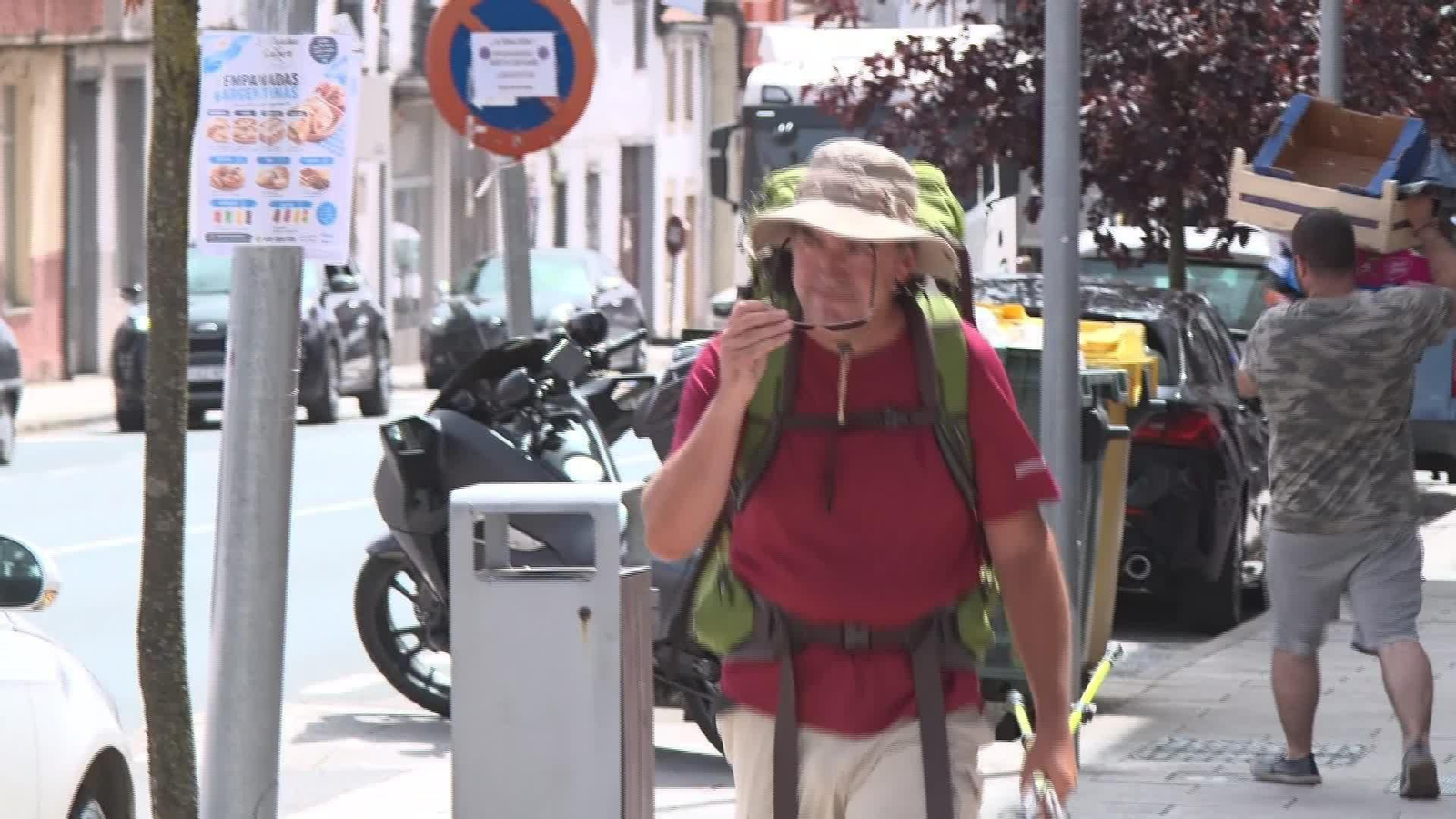 L062-A CORUÑA CALOR EN EL CAMINO DE SANTIAGO MELIDE