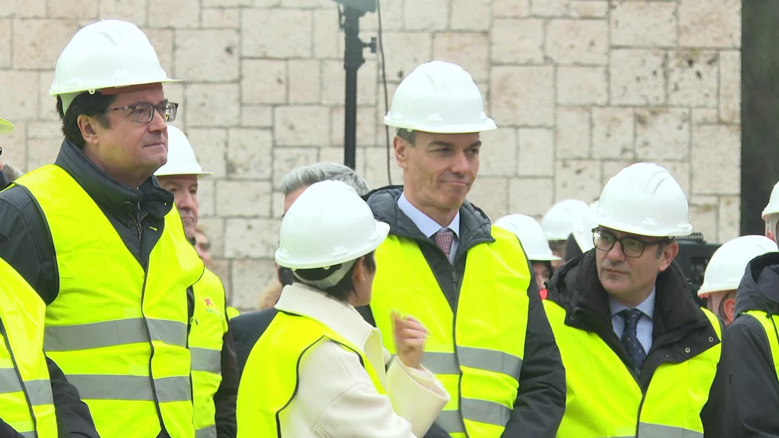 M039-EDI VARIOS DEBATE VIVIENDA