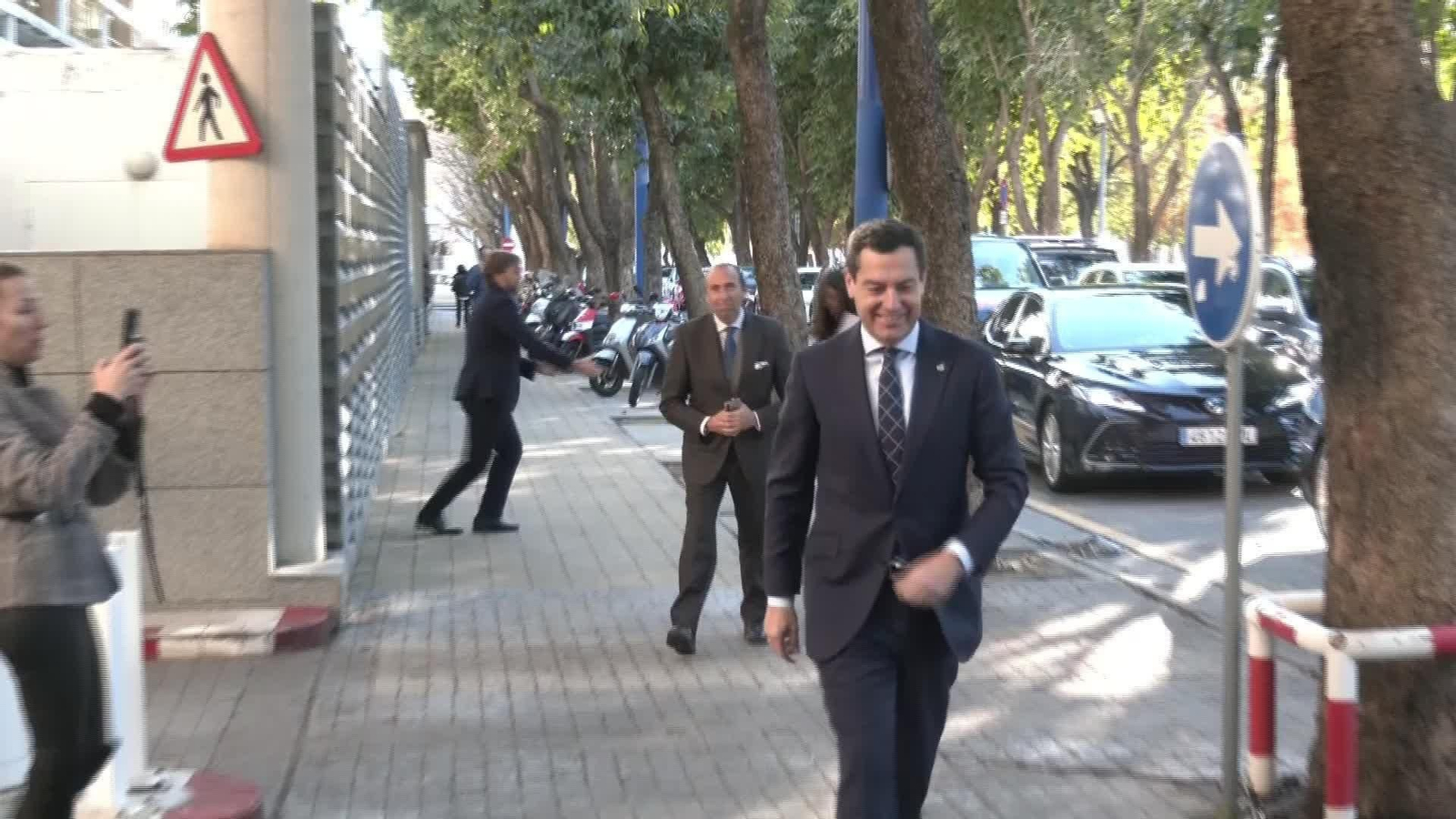 L053-SEVILLA JUANMA MORENO