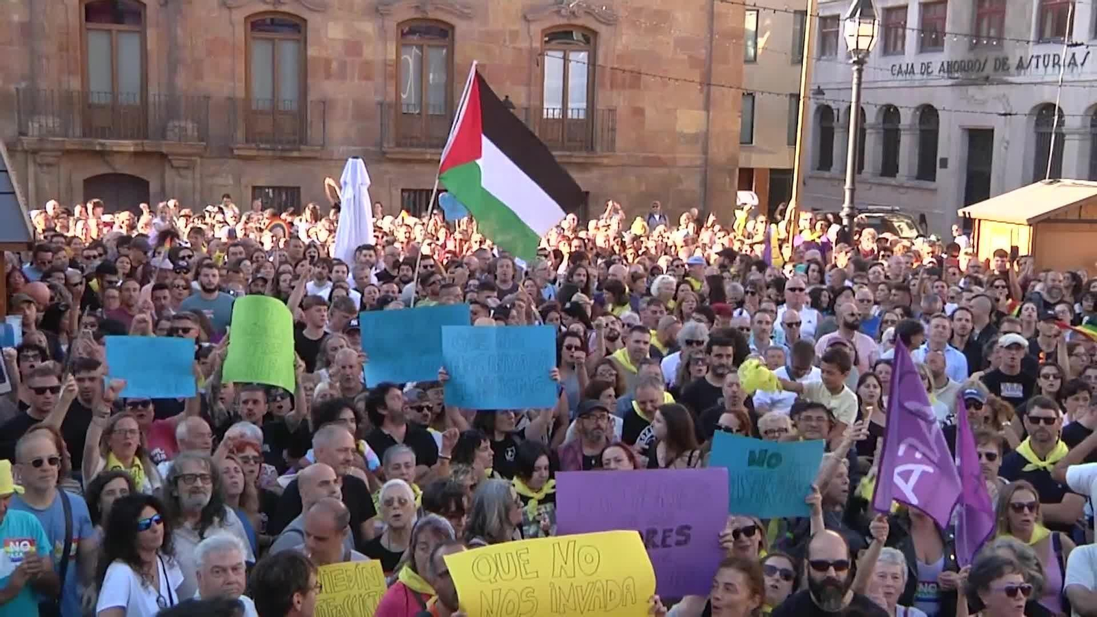 va mani homofobia oviedo
