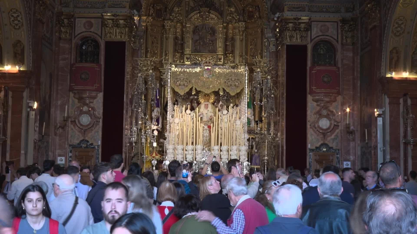 J065-SEVILLA PREPARATIVOS HERMANDADES SEMANA SANTA