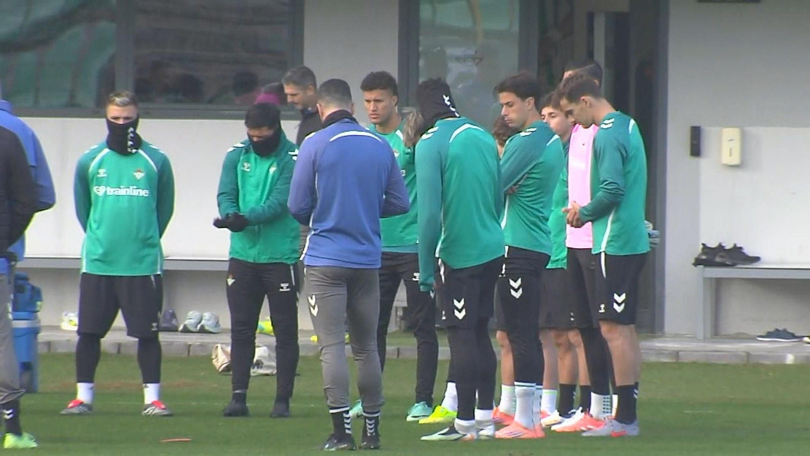 M033 SEVILLA ENTRENAMIENTO DEL BETIS.Duplicate frame 474