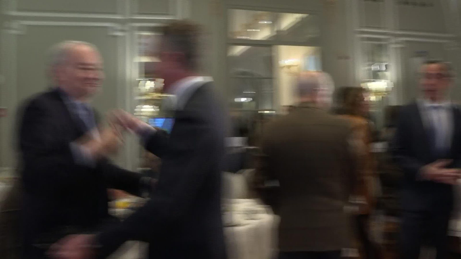 X031-MADRID DESAYUNO GORTAZAR LA CAIXA