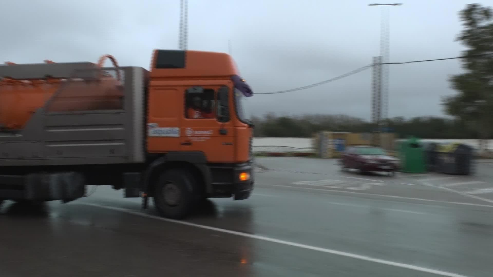 X043-CADIZ DESALOJOS MASIVOS JEREZ DE LA FRONTERA