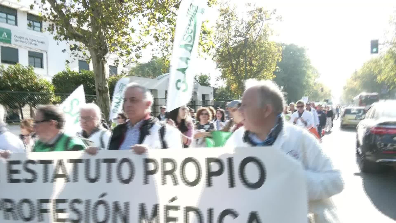 J045-SEVILLA HUELGA MEDICOS