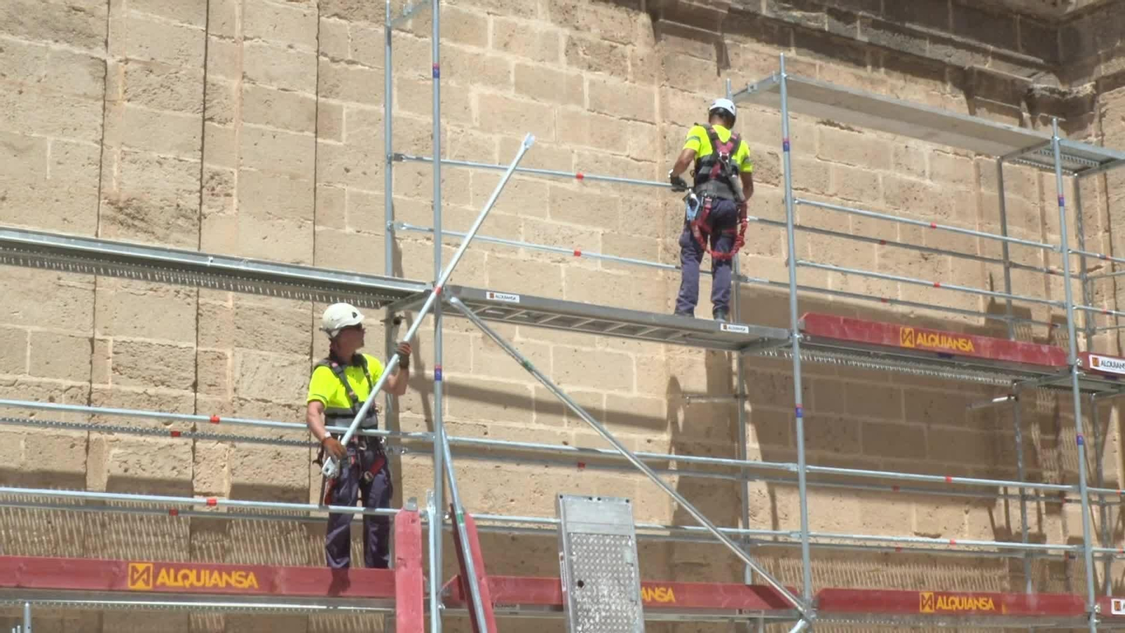 L065-SEVILLA ARRANCA JORNADA CONTINUA CONSTRUCCIÓN